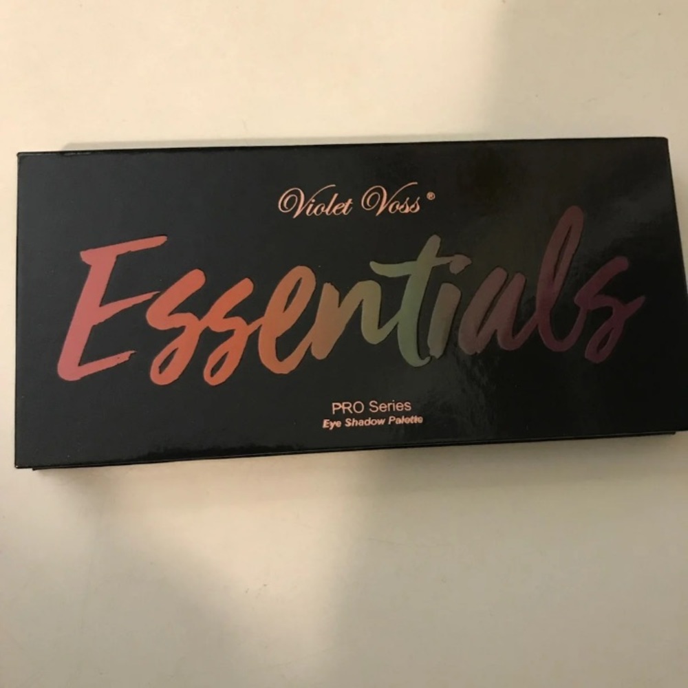 Violet boss palette
